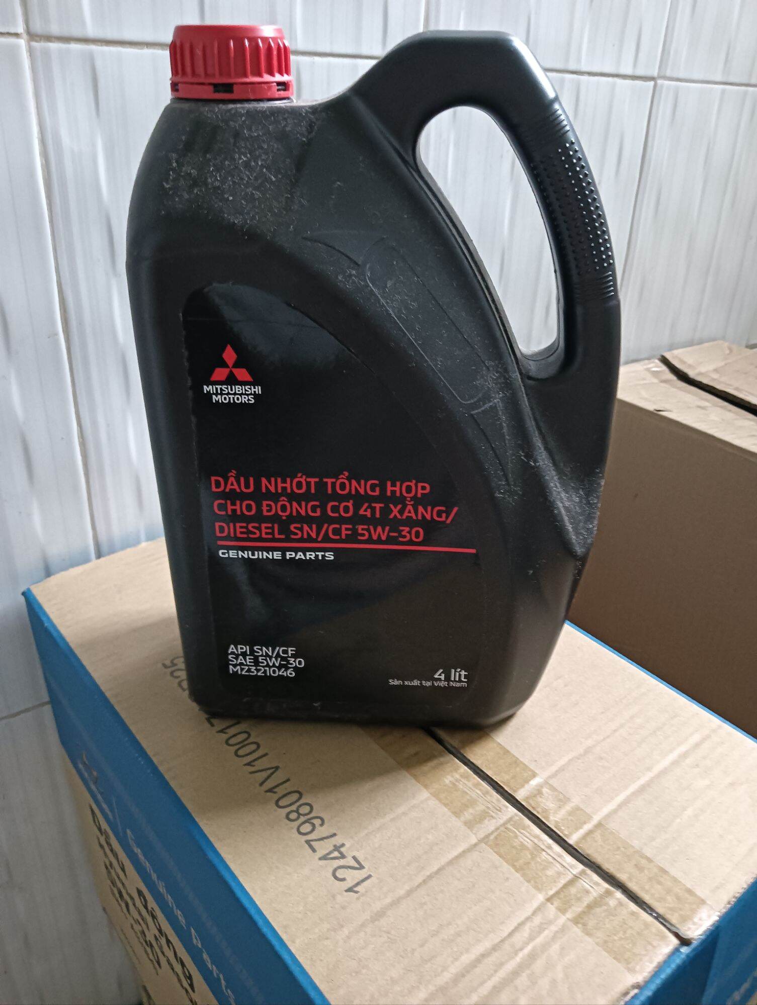 Nhớt Mitsubishi 5w30