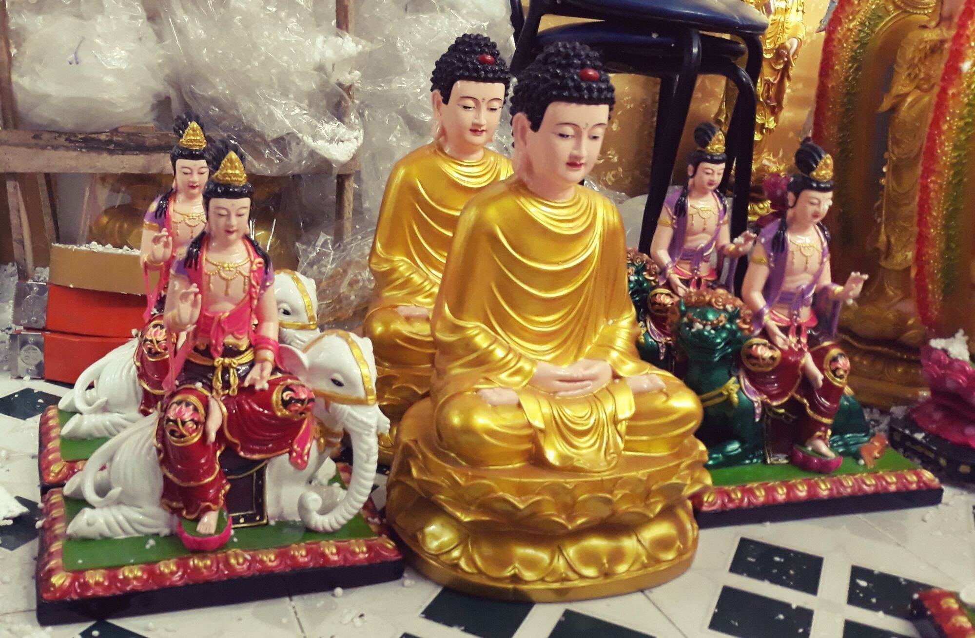 Tượng Phật Bổn Sư 50cm nhũ vàng