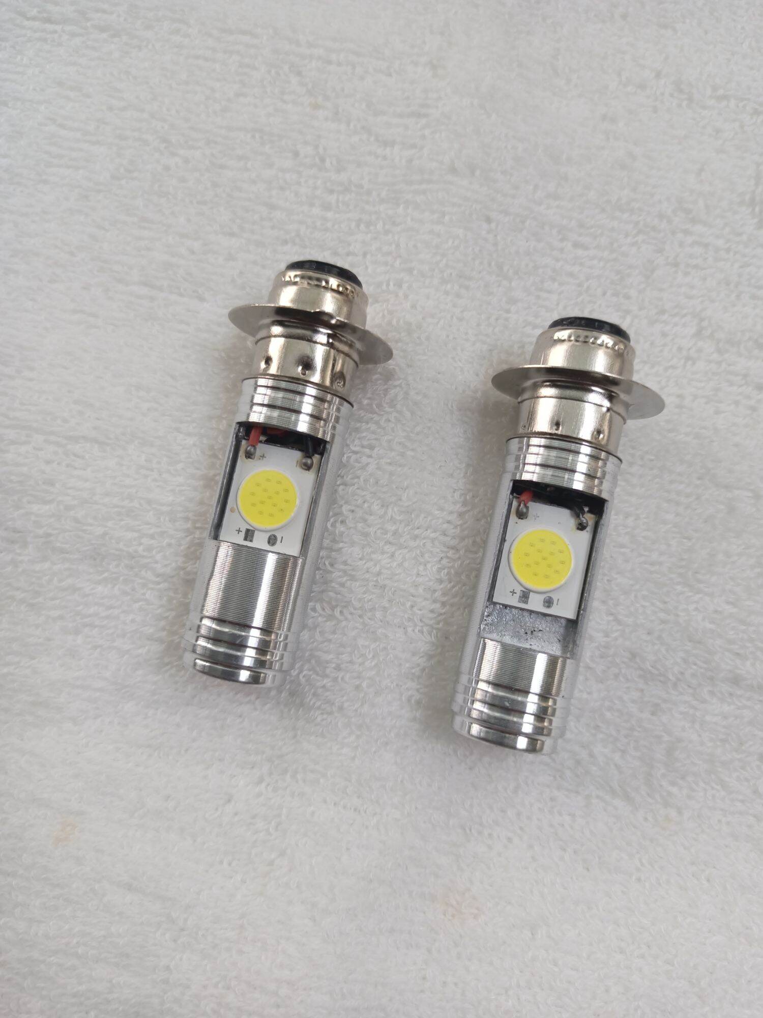 Đèn led cho xe wave đời cũ  2 bóng  siêu sáng - sản phẩm bảo gồm 1 đôi
