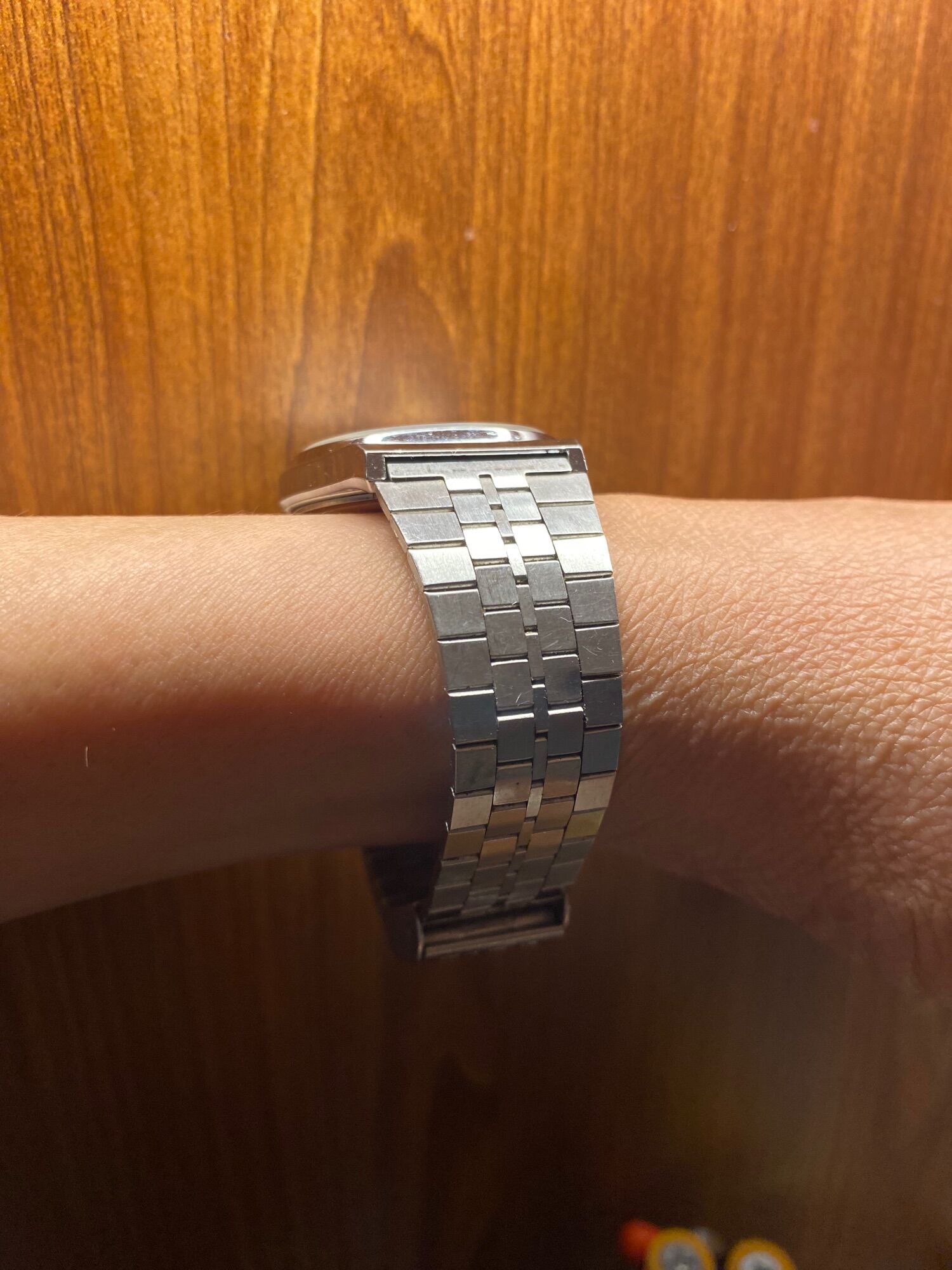 Đồng hồ nam CASIO QUARTZ