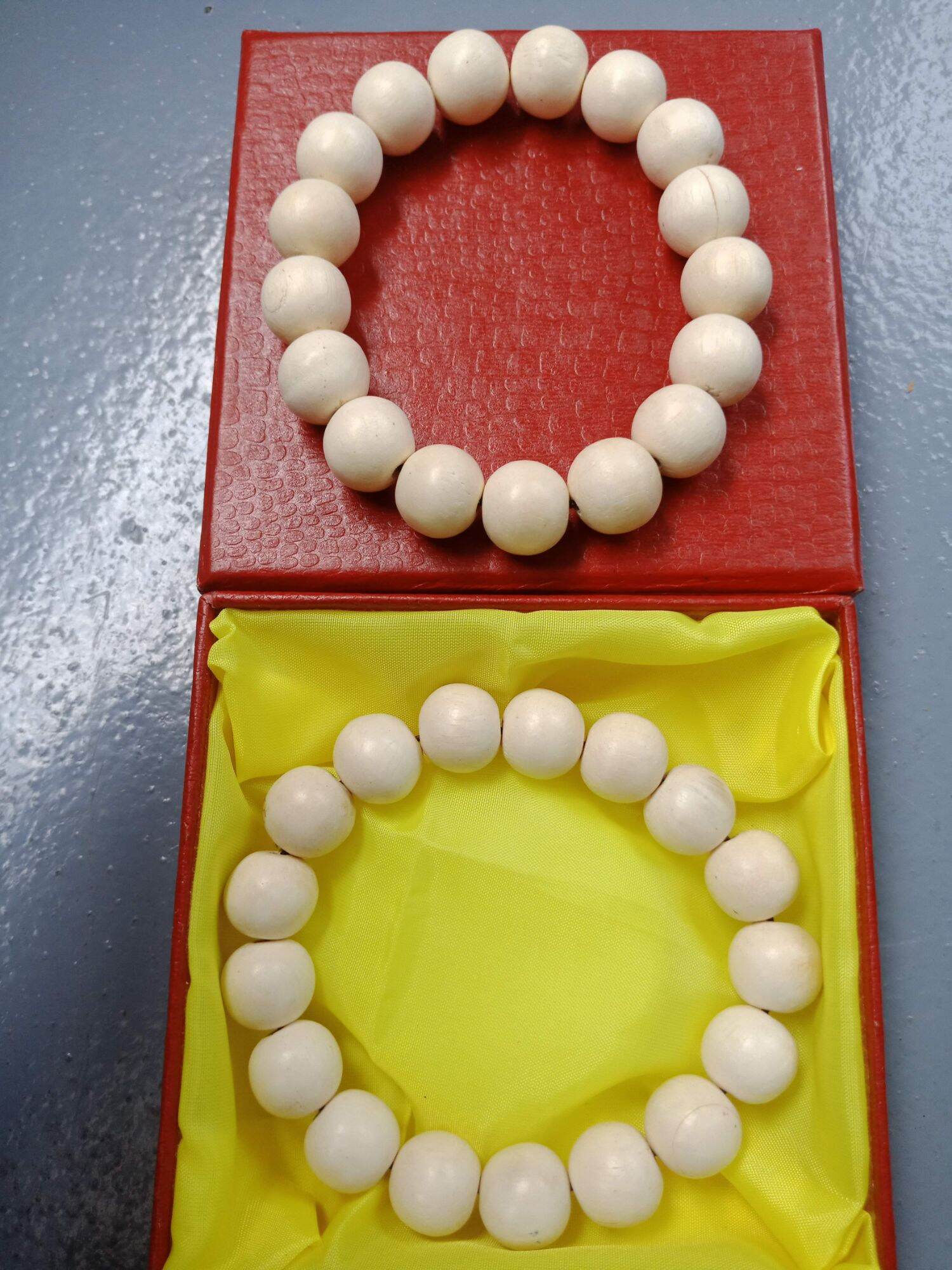 chuỗi dâu hạt to cho người lớn