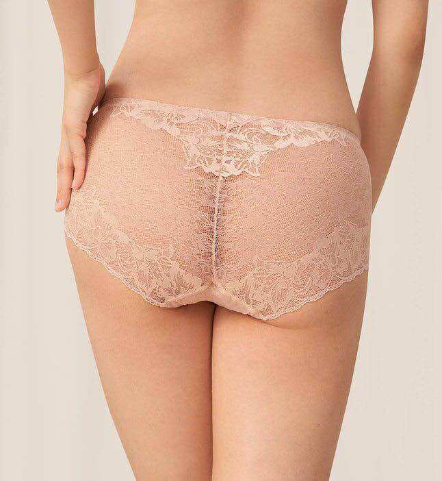 Quần lót nữ cao cấp Triumph Magic Wire Lite Sensation Hip
