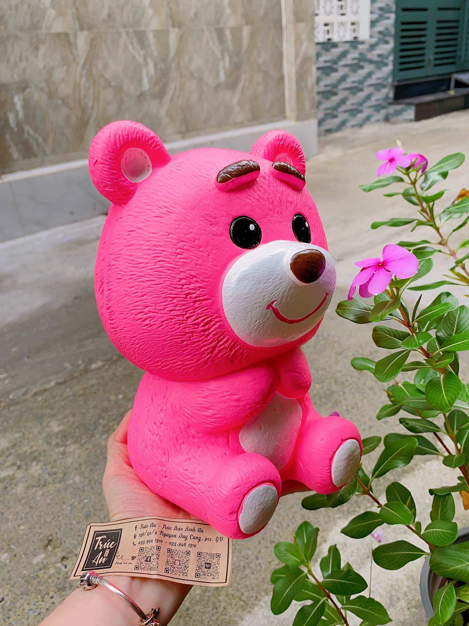 (25x16x17cm - sơn nước) 🧸 Heo đất thạch cao Gấu Dâu Lotso, sản phẩm handmade 100%