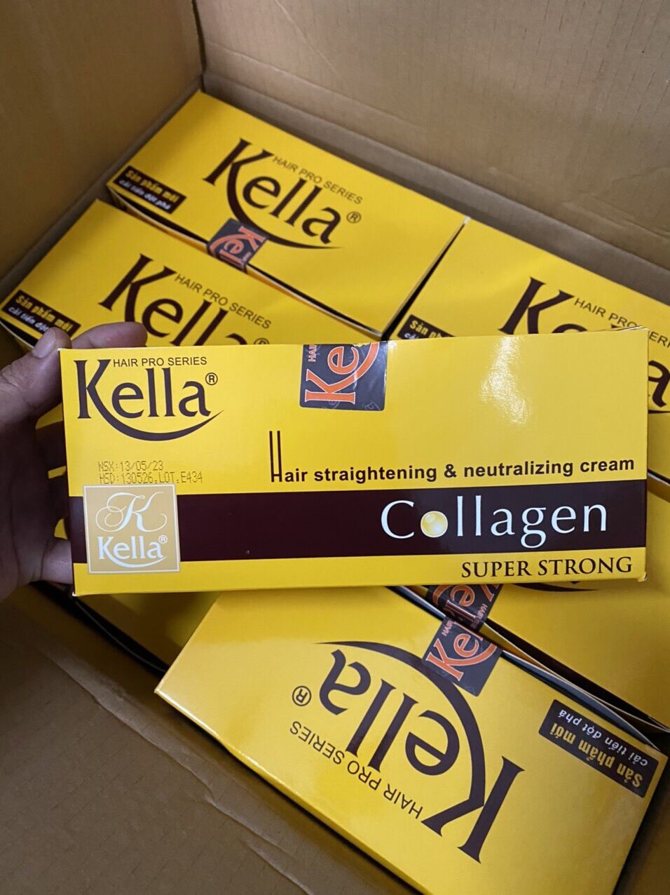 Kem duỗi tóc kella collagen super strong màu vàng-sản phẩm salon chuyên dùng
