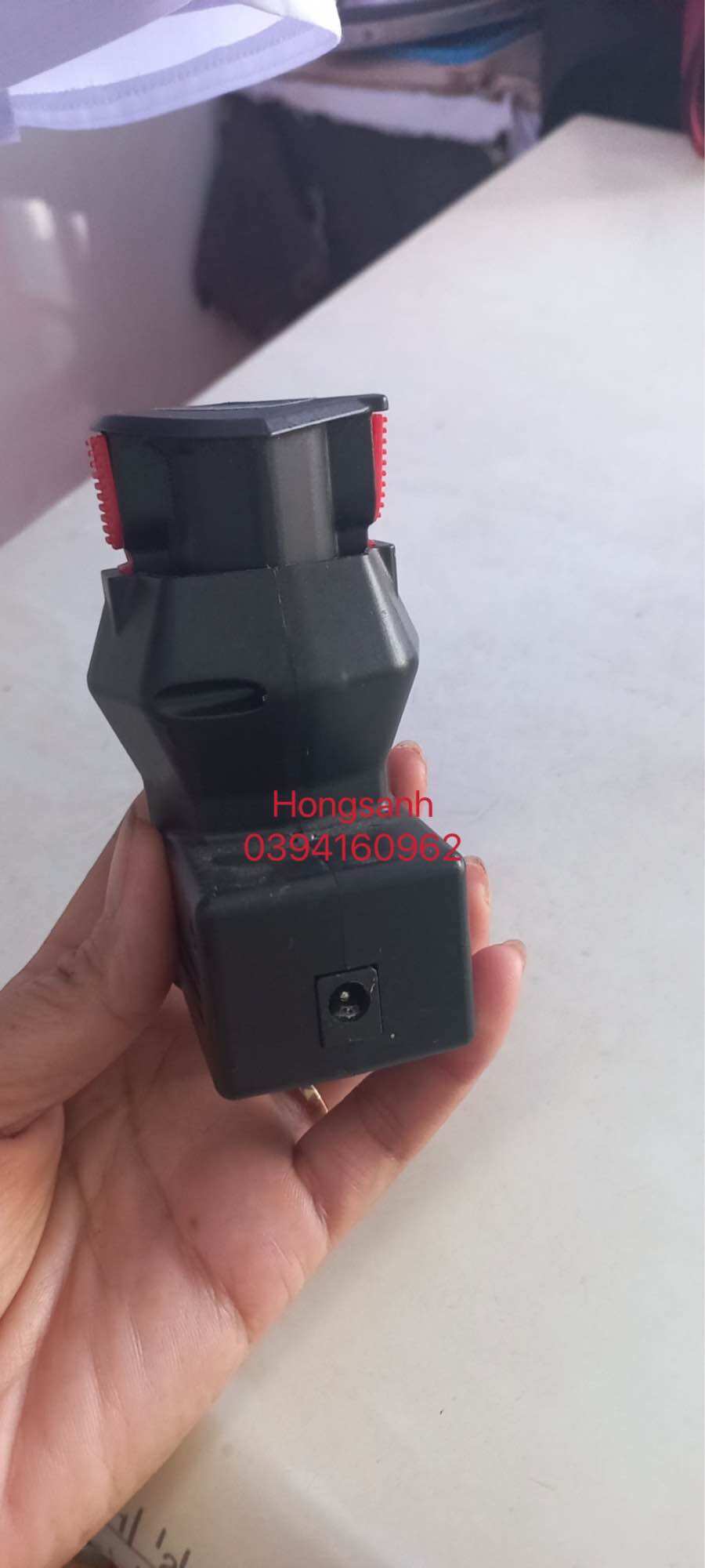Đế sạc pin kéo cắt pin Lejiang YJ-C1