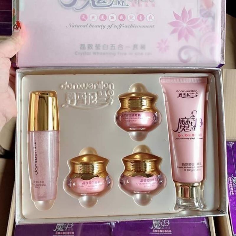 Bộ Hoàng Cung Hồng 5 món tặng set mini dùng thử