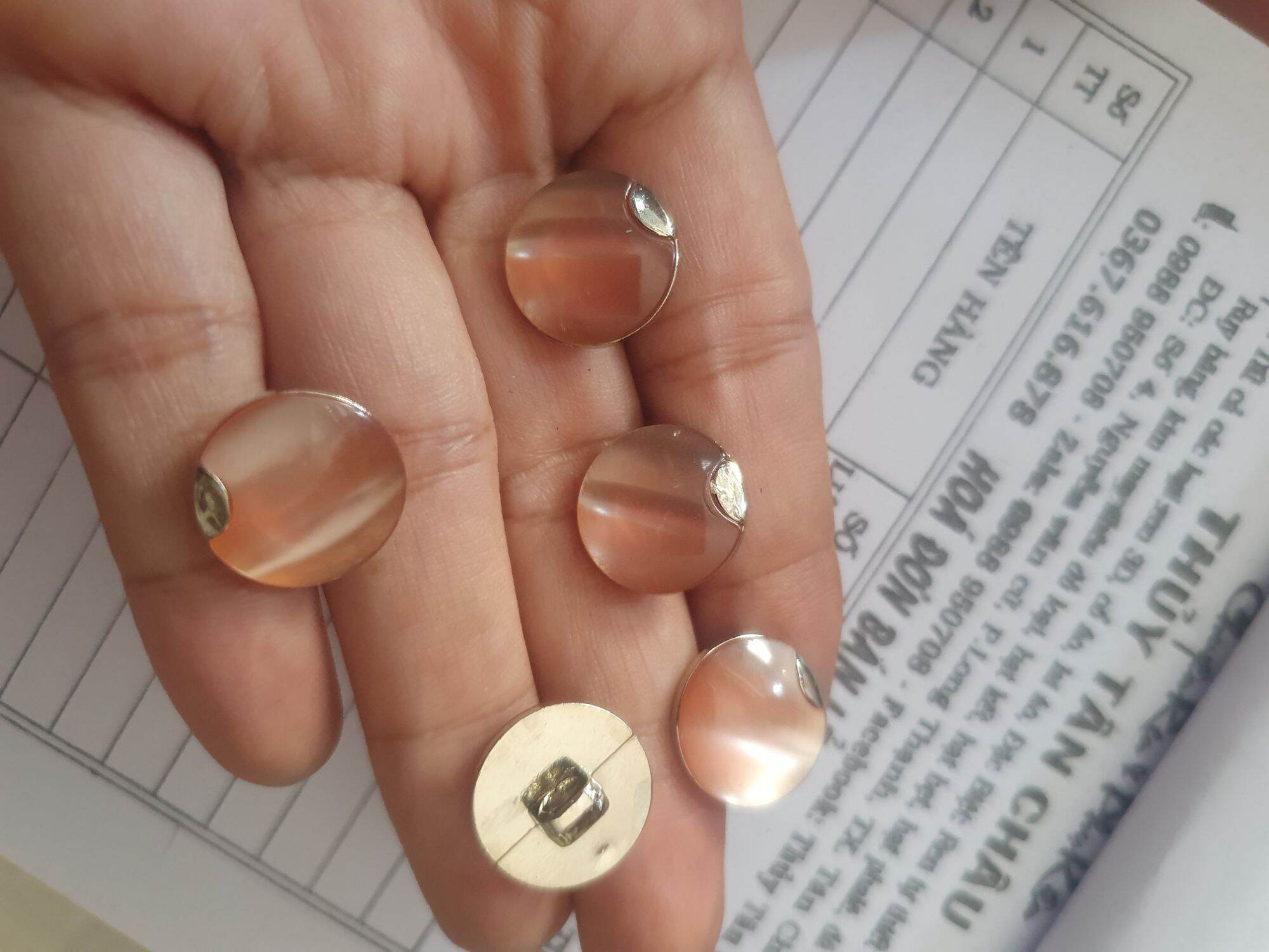 NÚT SƠ MI POLI CAO CẤP CHÂN THẤP (20 nút 16mm)