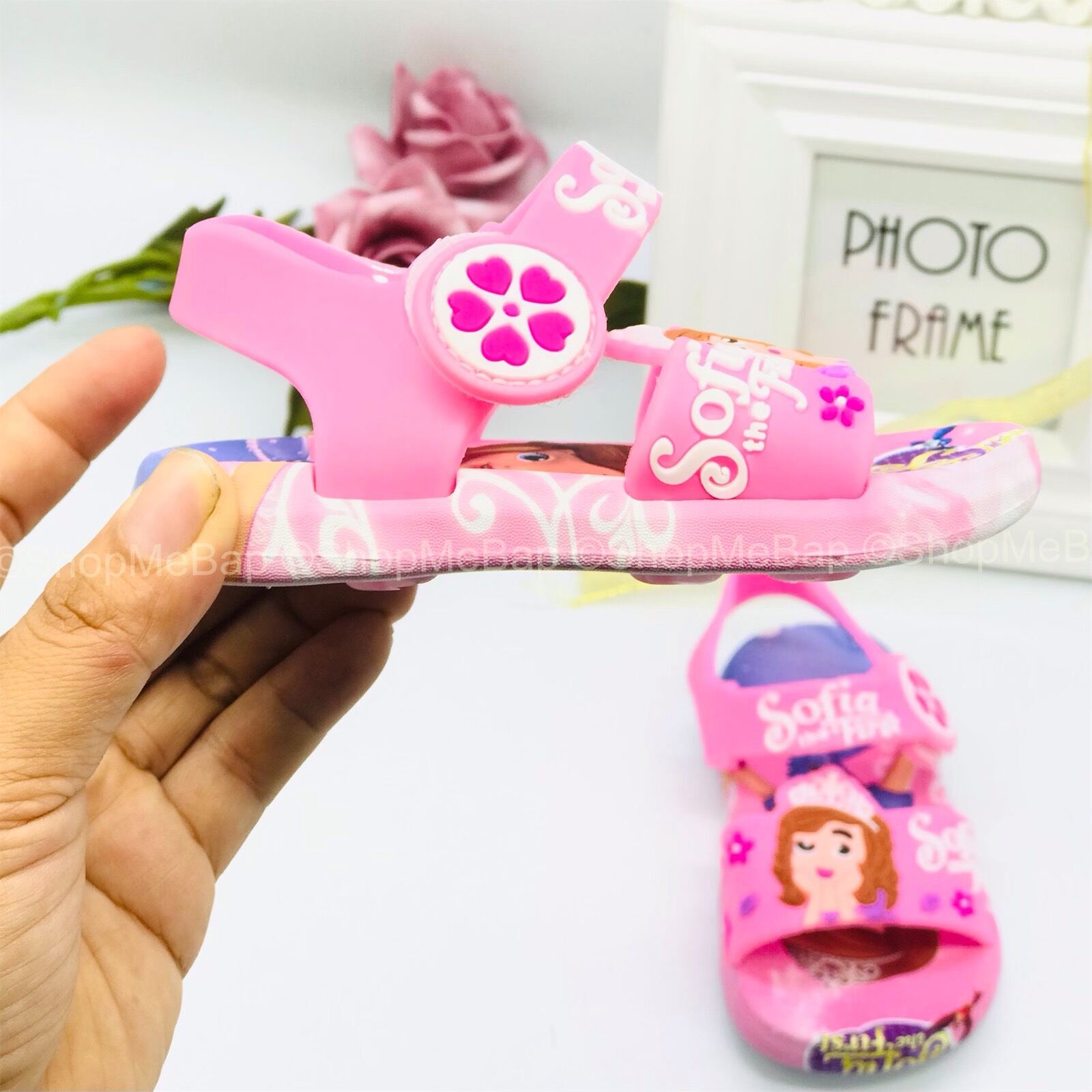 Sandal 3D silicon mềm dẻo hình công chúa sofia cho bé gái