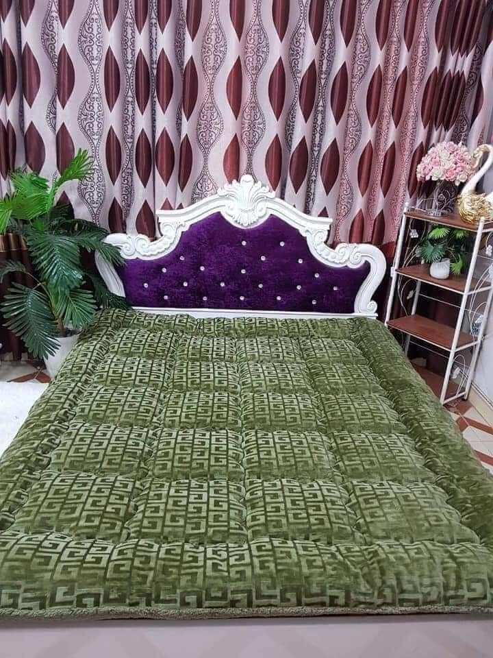 Chăn Lông Cừu chữ Vạn Chần bông 3 lớp