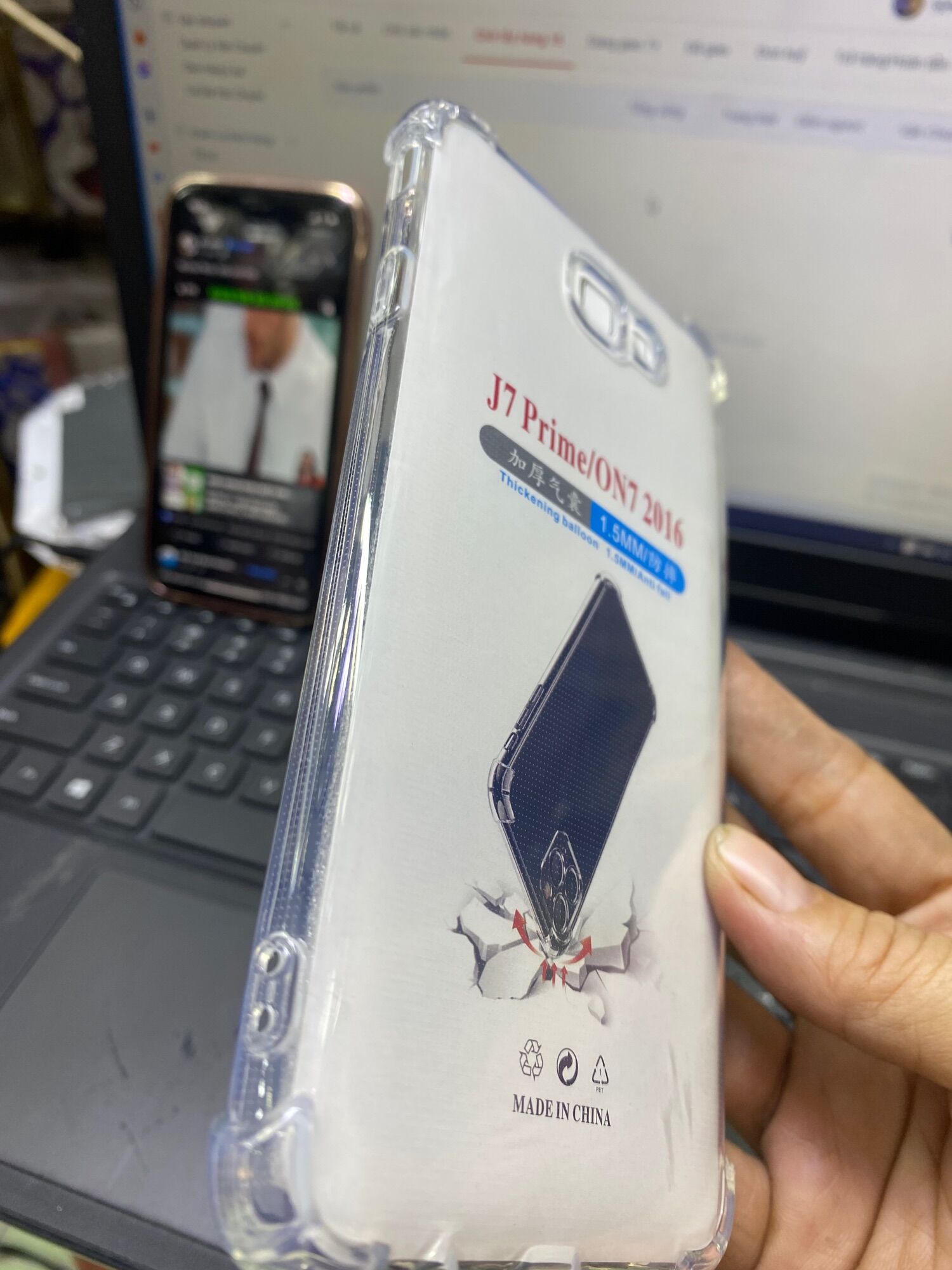 Ốp lưng Sámung J7 prime dẻo trong chống sốc