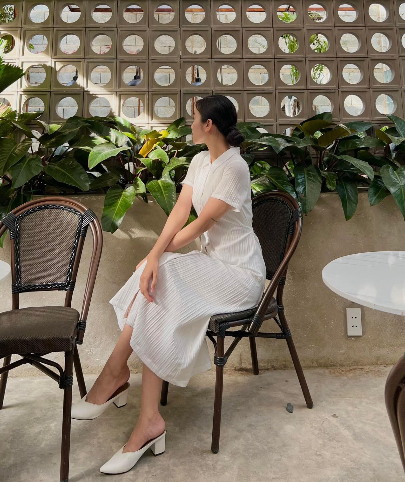 Đầm cổ sơ mi dáng middi dây thắt eo - Khiết