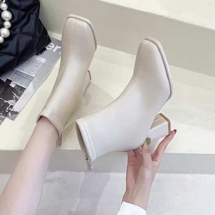 Boot nữ gót vuông 7p da lì, có lót lông Bv278