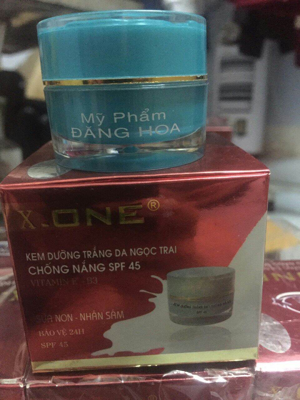Kem dưỡng trắng da chống nắng spf 45 x-one 15g