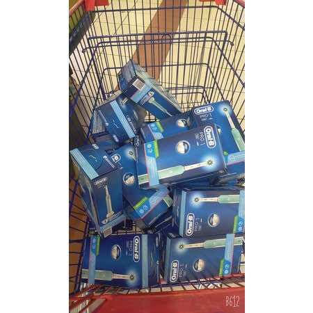 Bàn Chải Điện Oral B Pro 3 3000s / Pro 1 700s HÀNG PHÁP