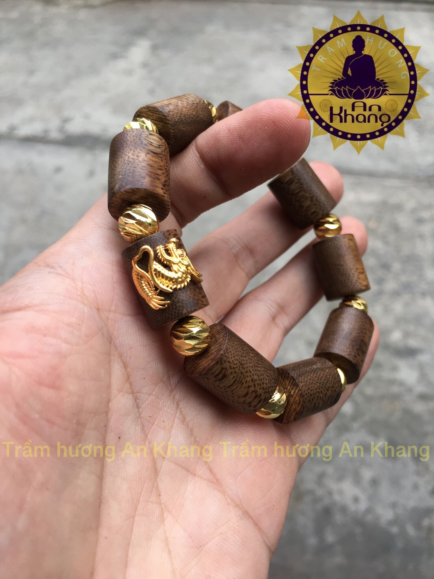 Vòng tay trầm tốc mix rồng