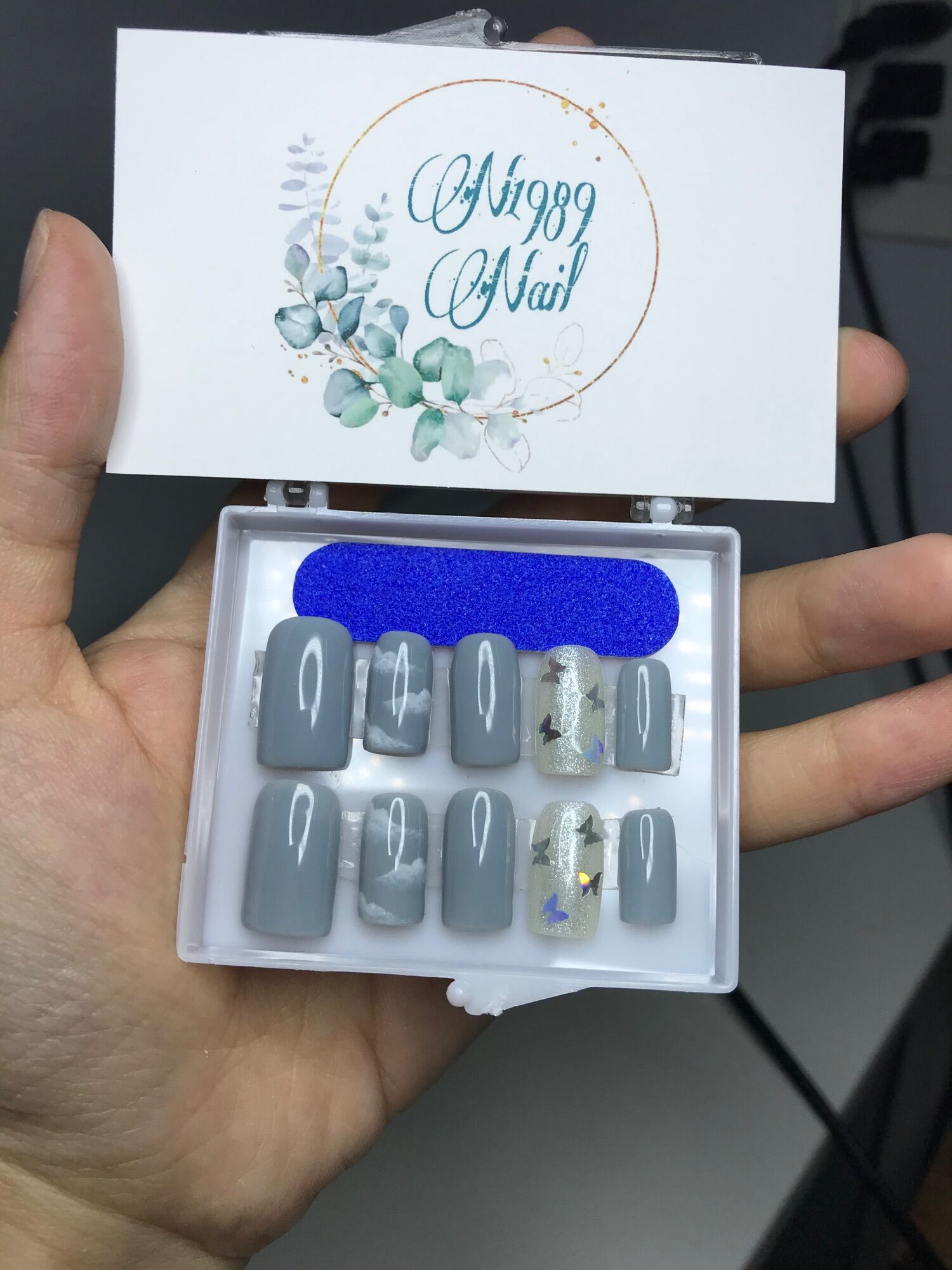 Nail Box 190321