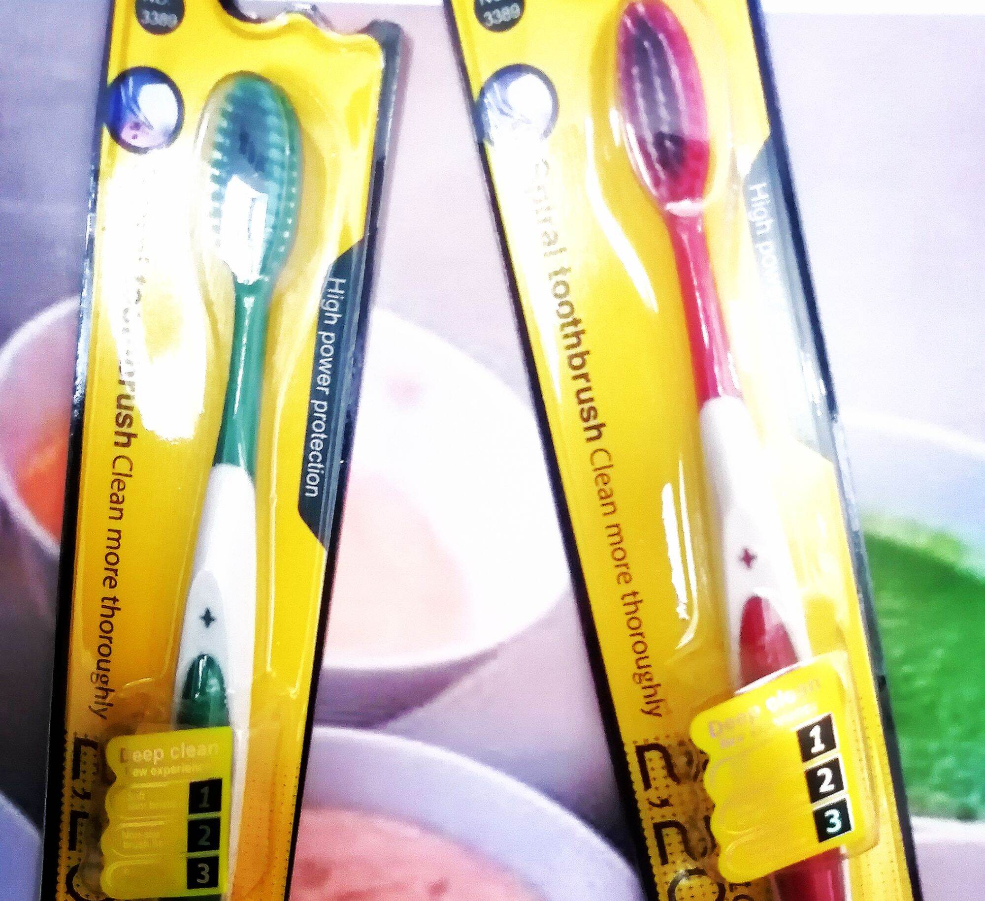Bàn chải đánh răng người lớn