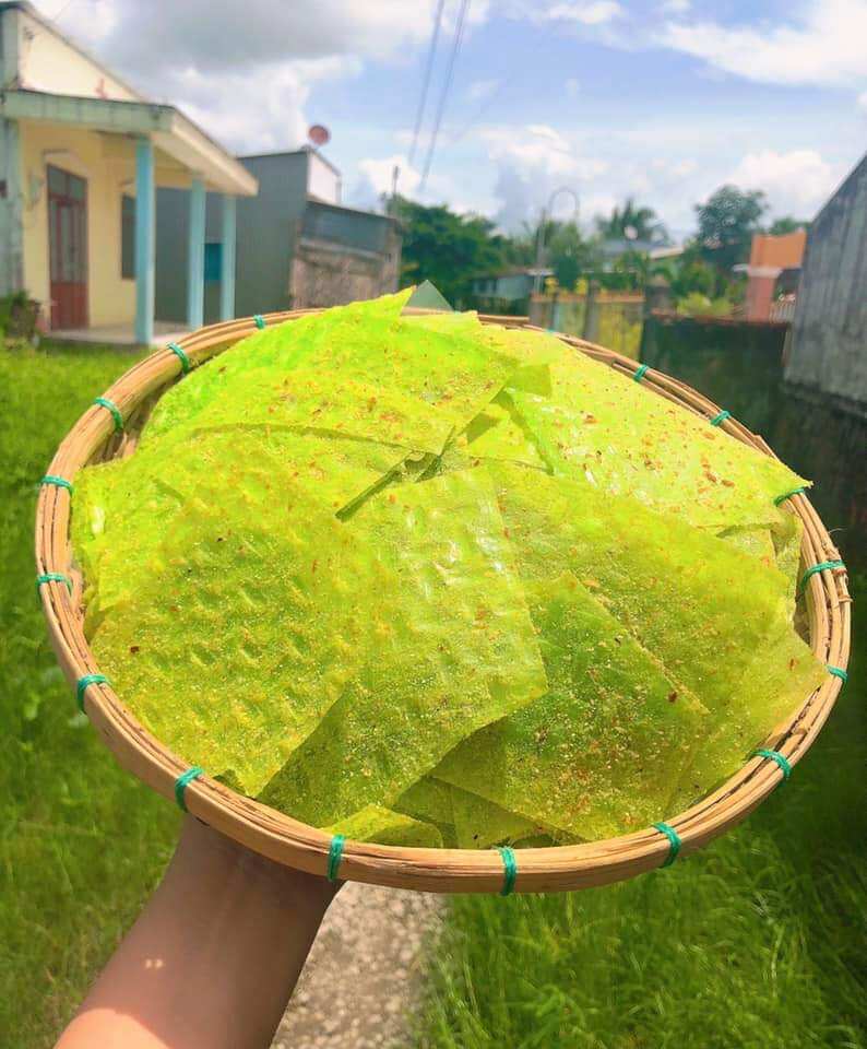 (250gr) BÁNH TRÁNG CUỘN LÁ DỨA LẮC PHÔ MAI