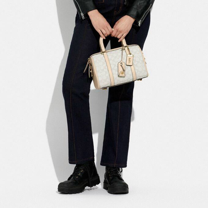 TÚI C0*ACH RUBY SATCHEL 25 Dáng trống mới xịn xò