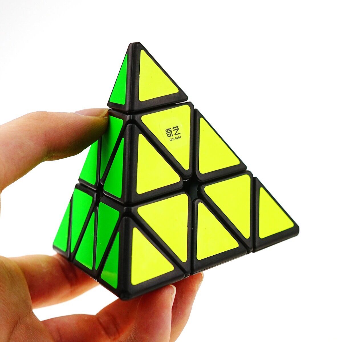Rubik tam giác 3 tầng