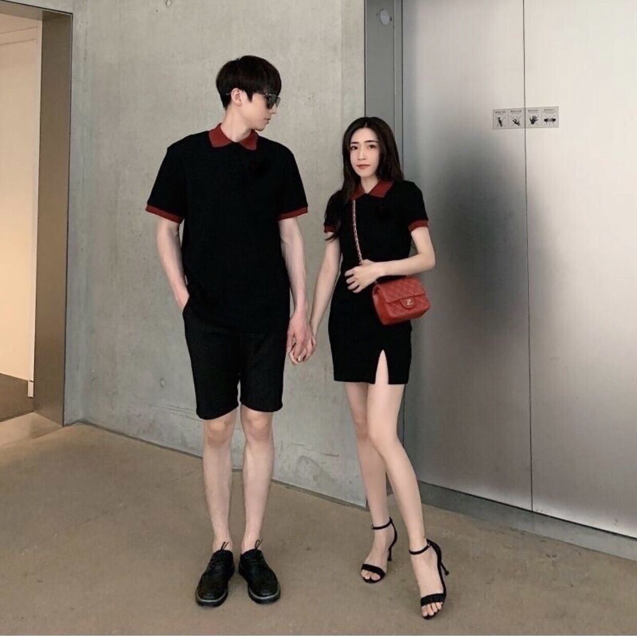 Áo váy thun đôi màu đen phối cổ đỏ, xẻ đùi (có big size)
