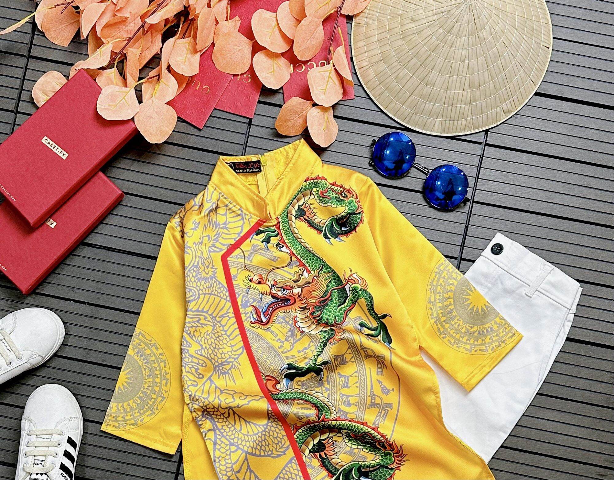 áo dài cách tân rồng trong đòng