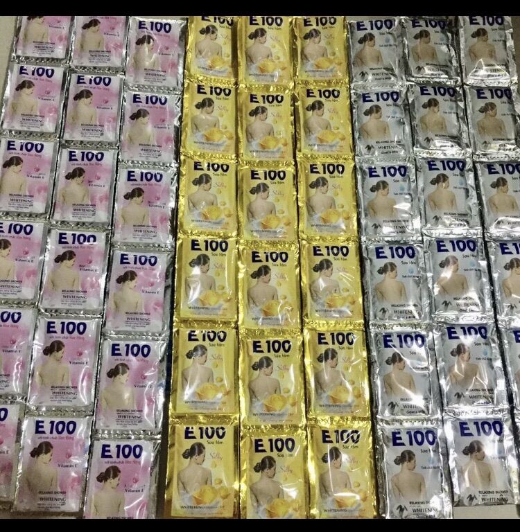 Sữa tắm E100 màu vàng ( 10 dây- 120 gói )