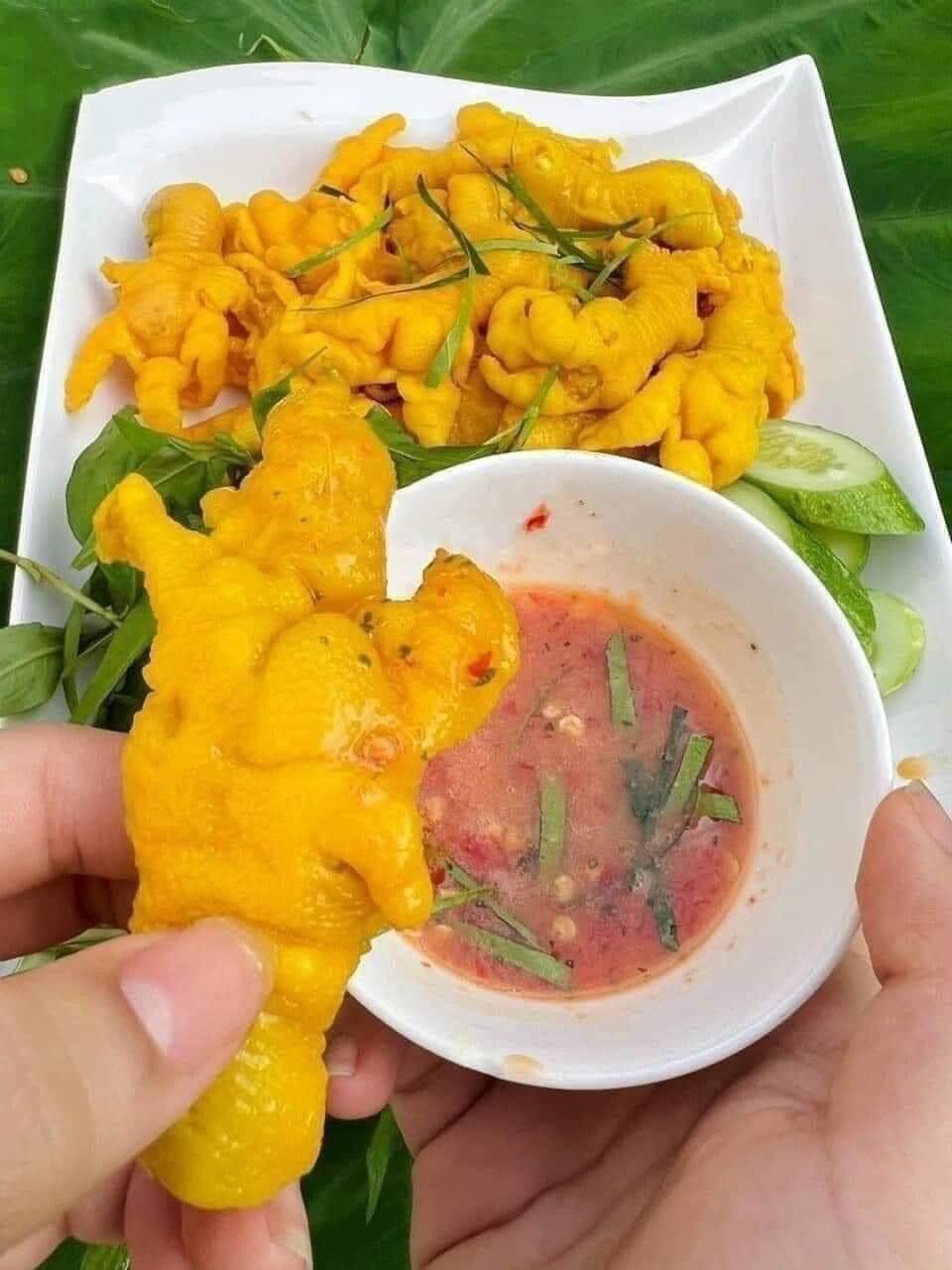 1Kg Chân Gà Rút Xương Ủ Muối ( 2 Gói 500g )
