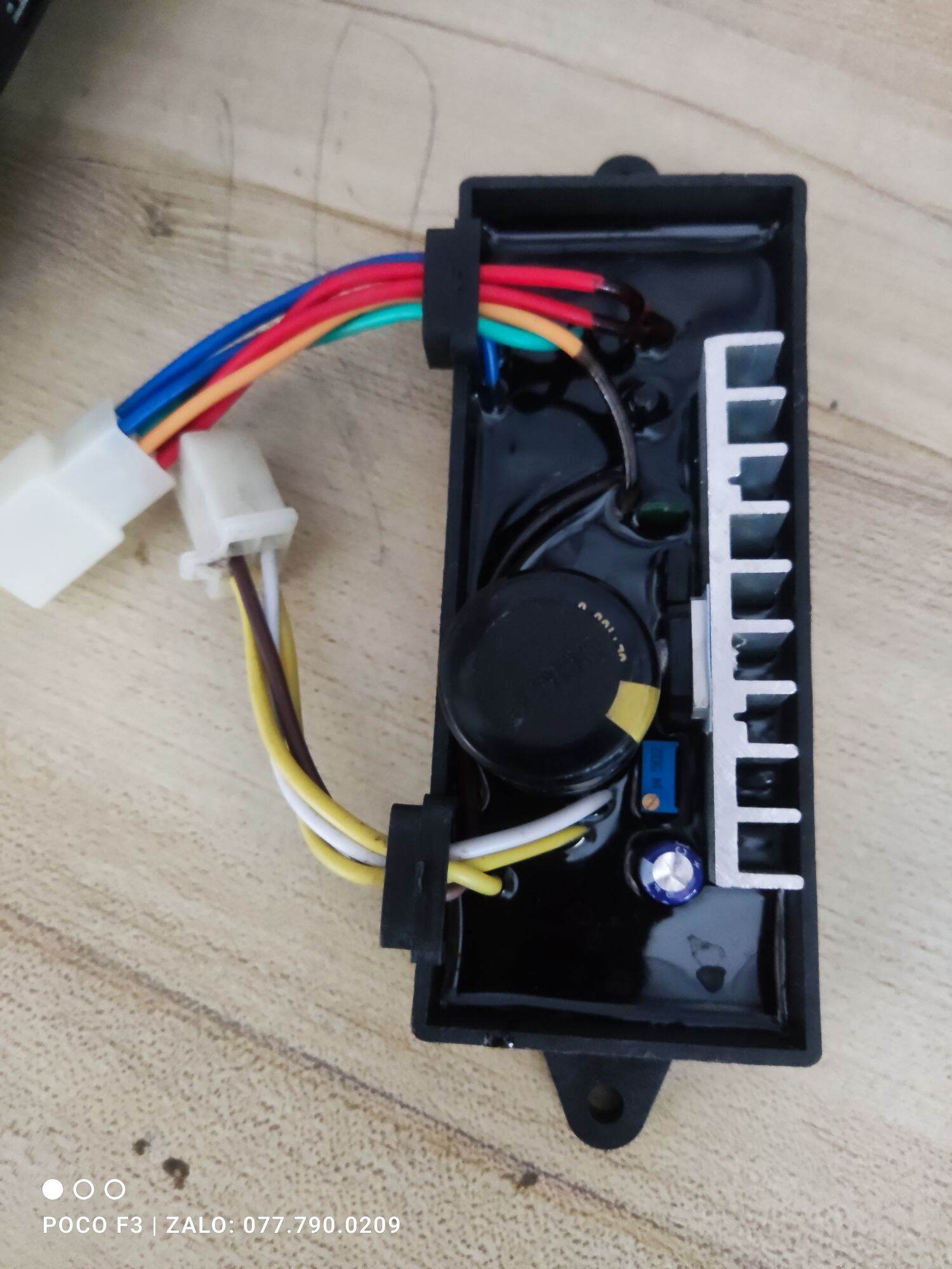 Bộ điều chỉnh điện áp máy phát hàn 5_6.5kw