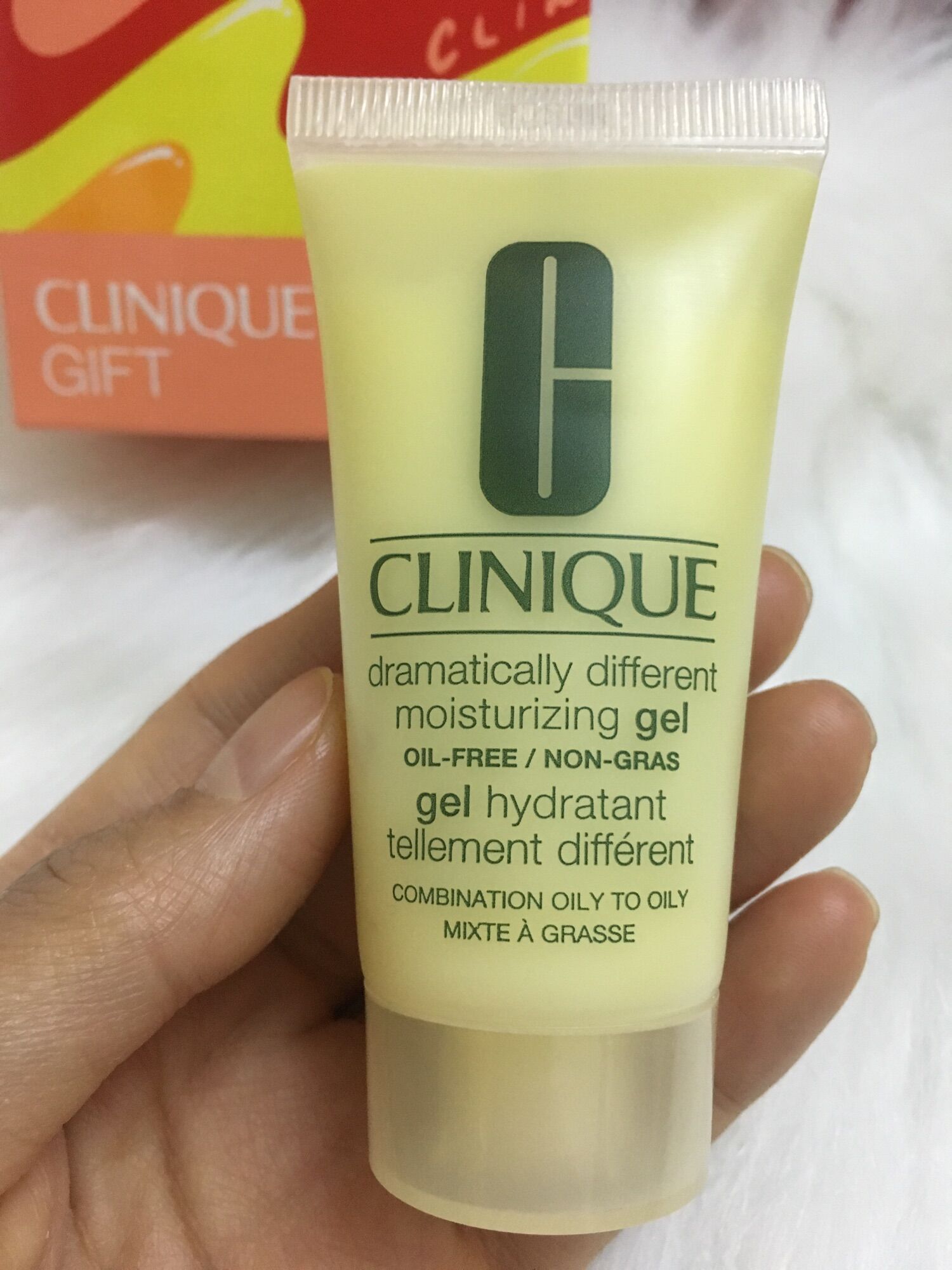 Gel dưỡng ẩm Clinique cho da dầu oil-free gel 30ml chính hãng