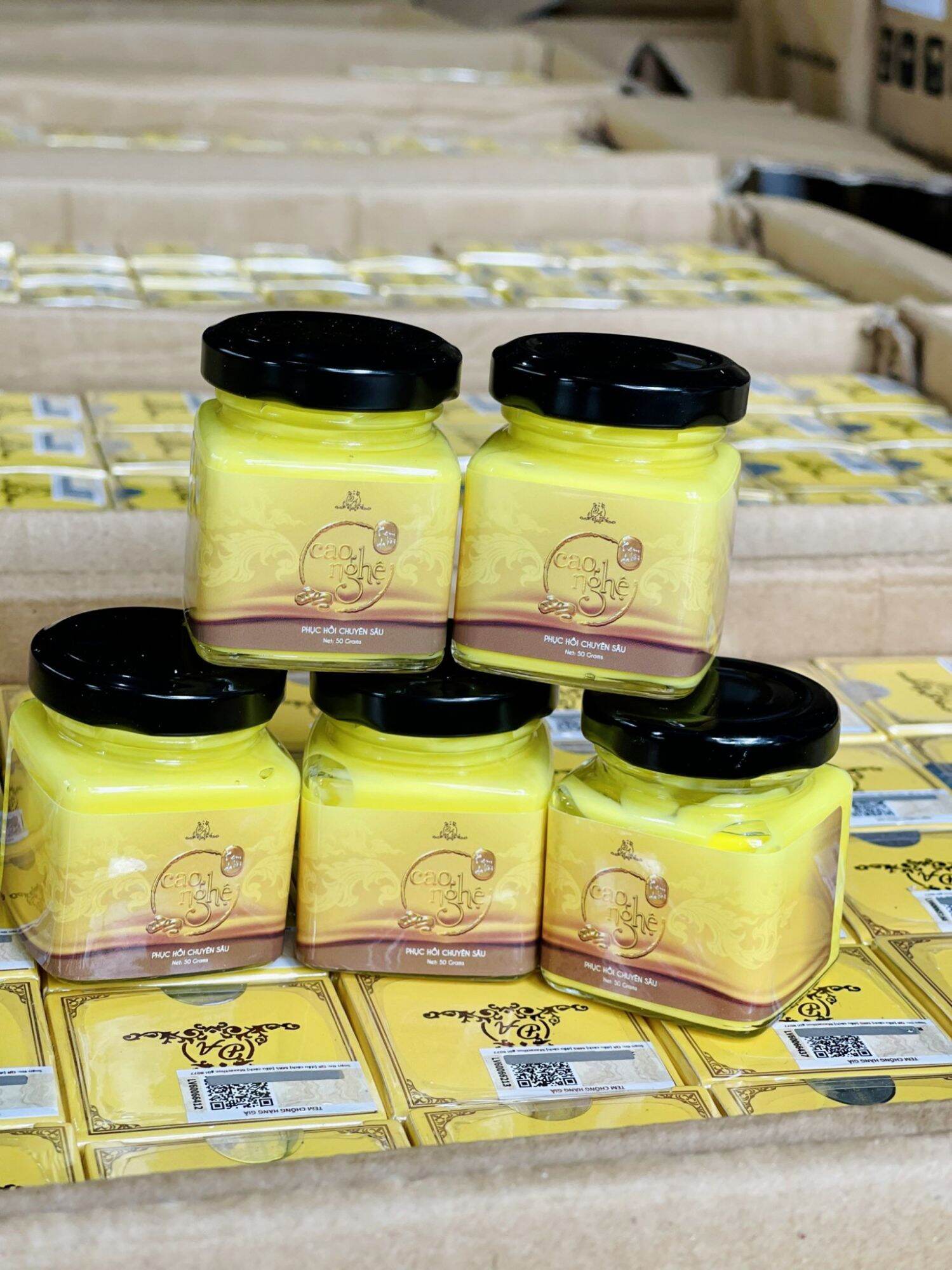 Cao Nghệ Collagen X3 Đông Anh – Kem dưỡng ẩm trắng da, mờ thâm nám sẹo mụn, ngăn lão hóa – Hũ 20 g
