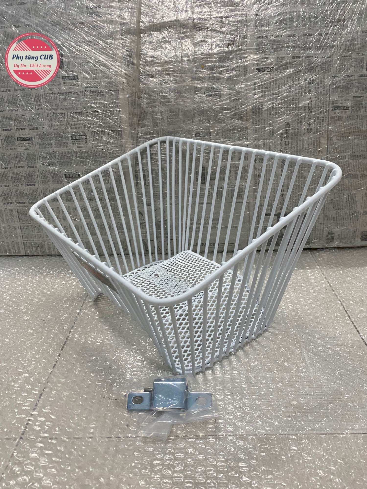 Rổ đáy xệ thái ( kèm bát gắn rổ)