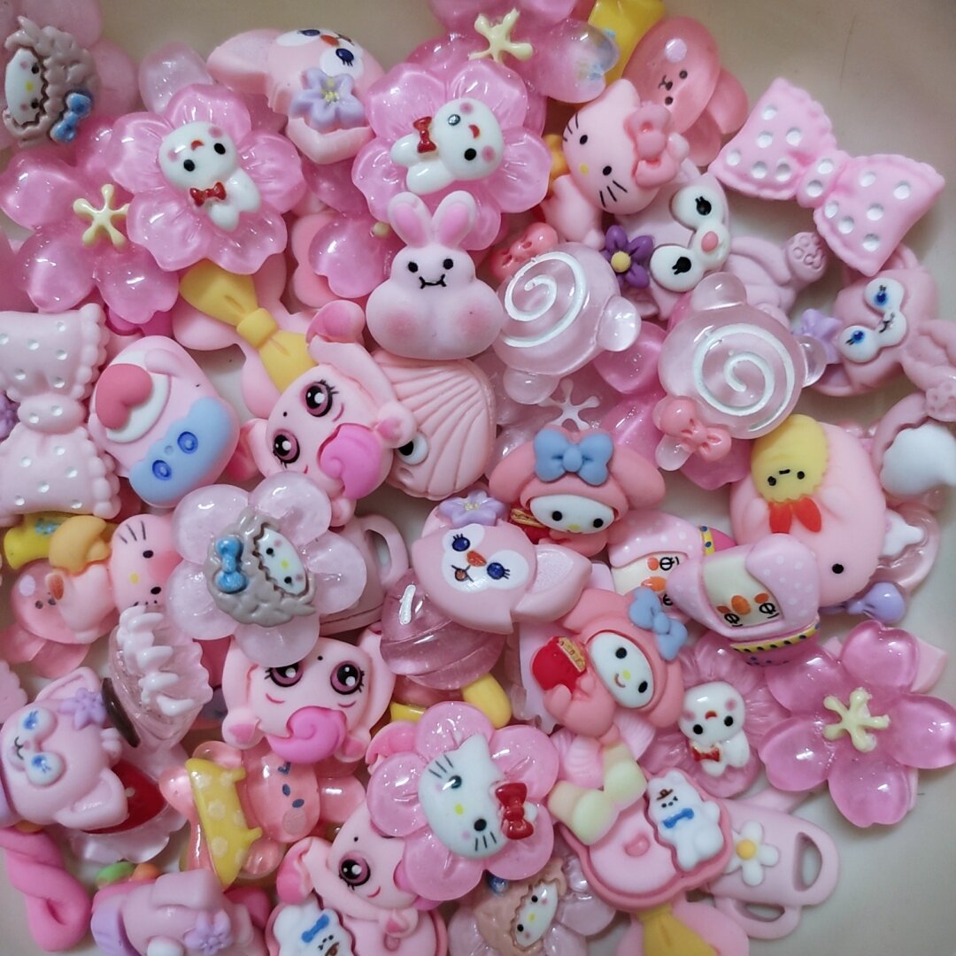 Set 10 charm ngẫu nhiên theo màu