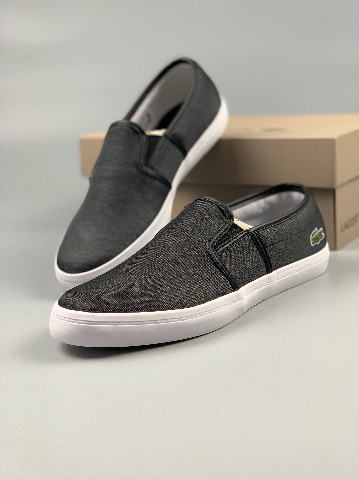 Lacoste Nam Tatalya slip On 319