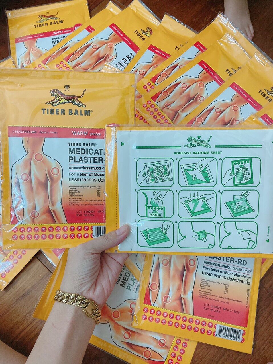 Cao dán Tiger balm Thailan