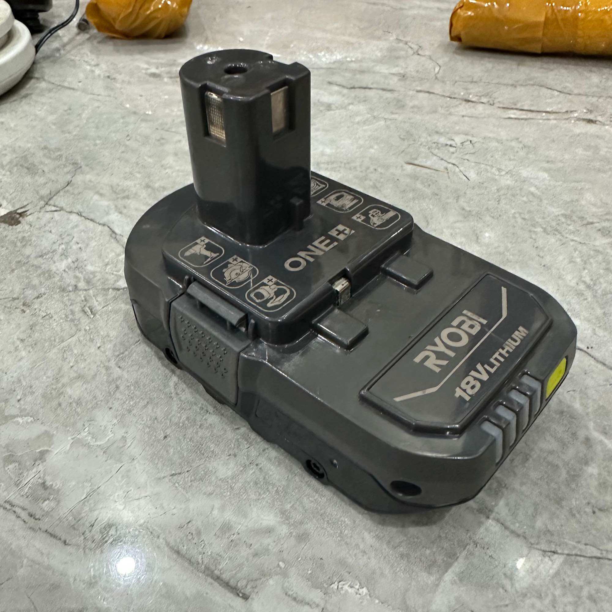 Pin Ryobi 18V 2Ah
