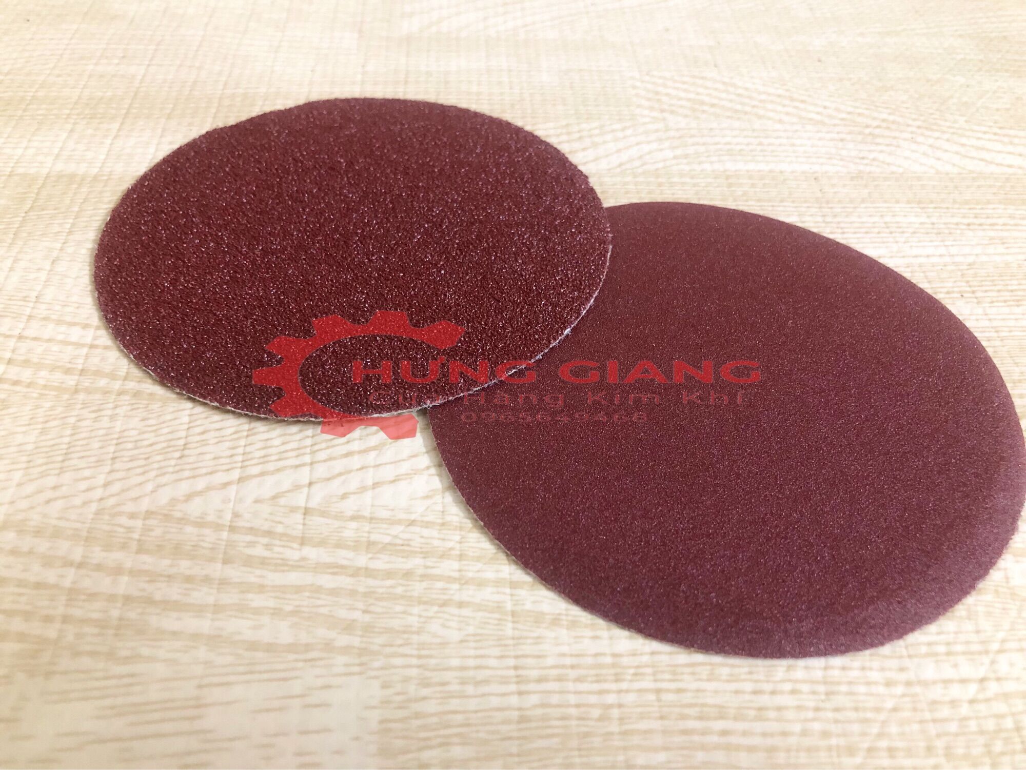 Giấy nhám tròn nhám dính chà gỗ phi 100 đủ số