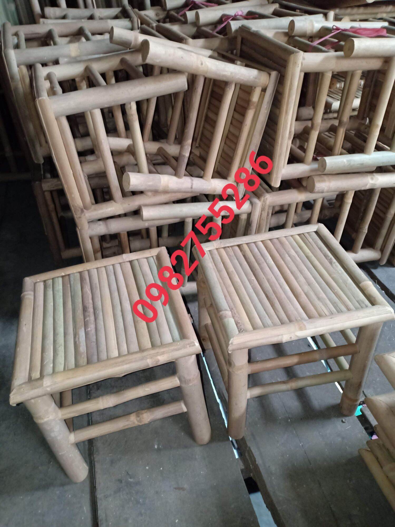 bàn ghế tre trang trí Tết (1bàn + 2 ghế)