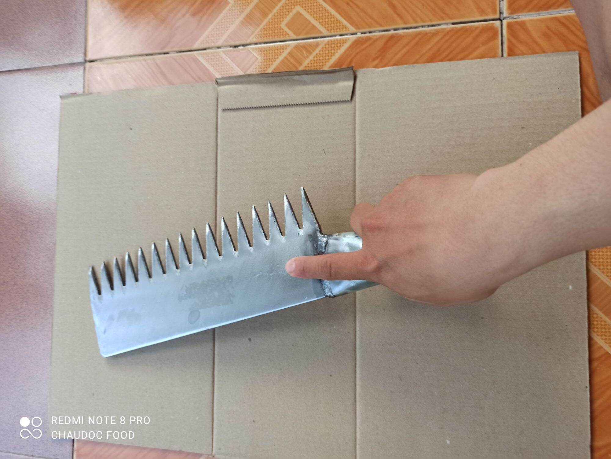 Dao chặt nước đá inox dày 4mm nặng 800g