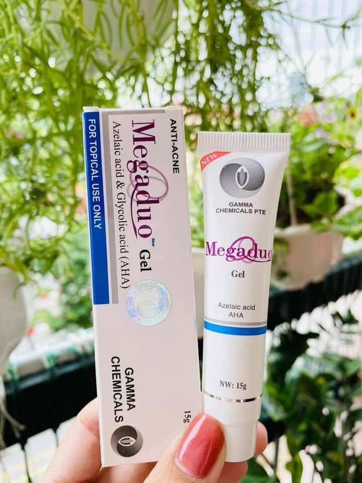 Gel chấm mụn MEGADOU 15g