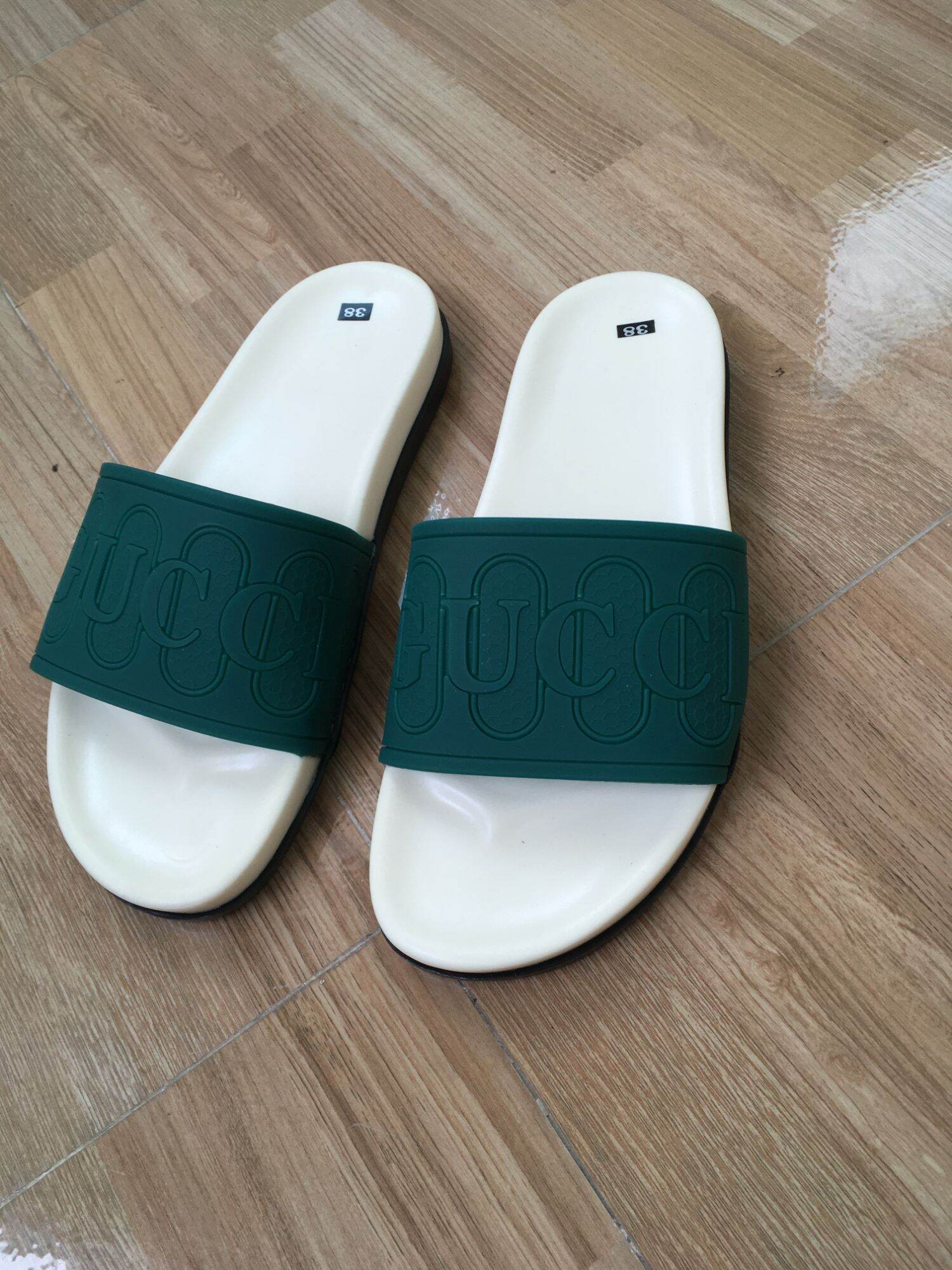 Dép quai ngang đế đúc liền khối cao 3 phân