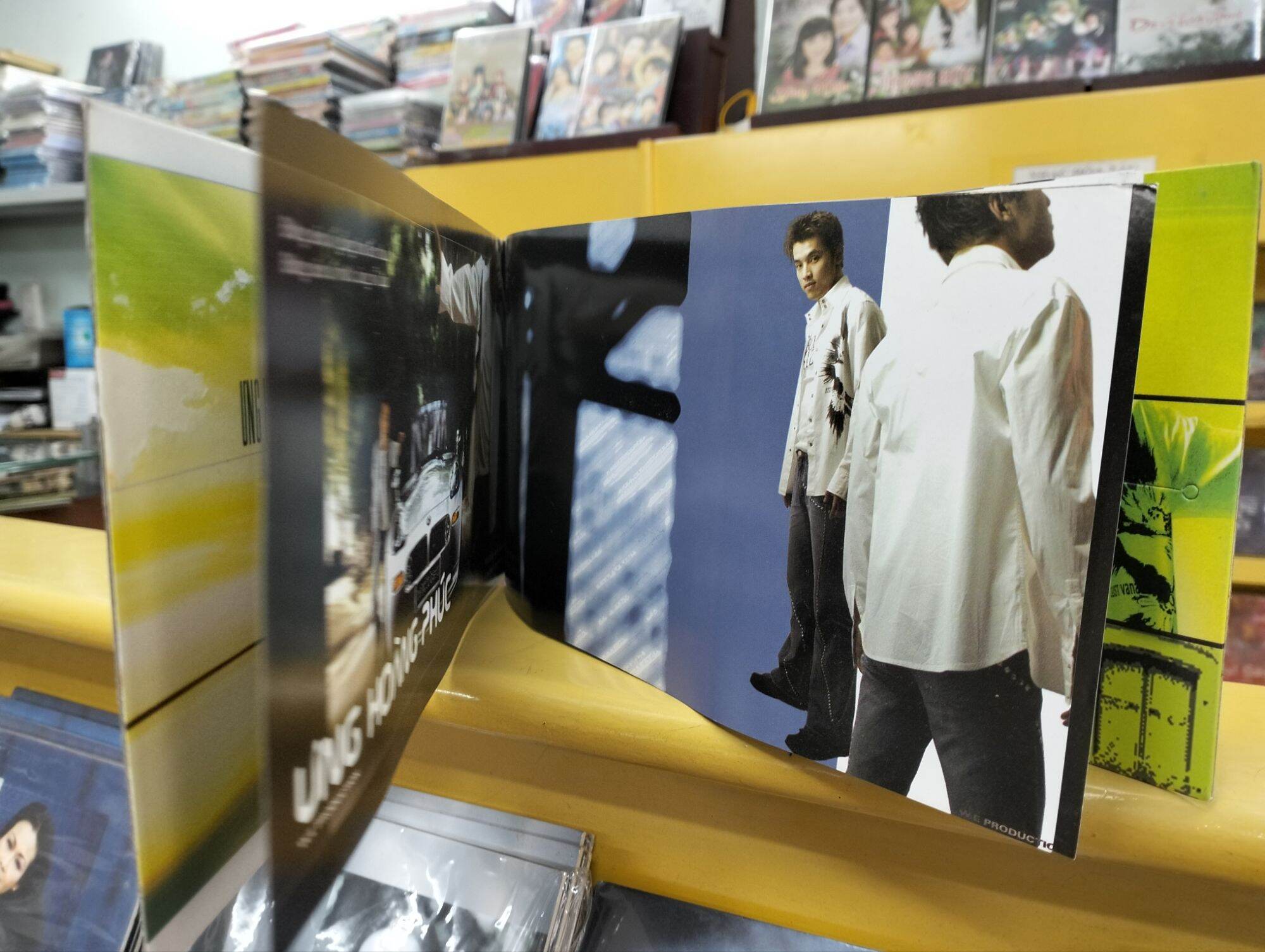 CD & VCD ƯNG HOÀNG PHÚC Vol.3 (VAFACO)