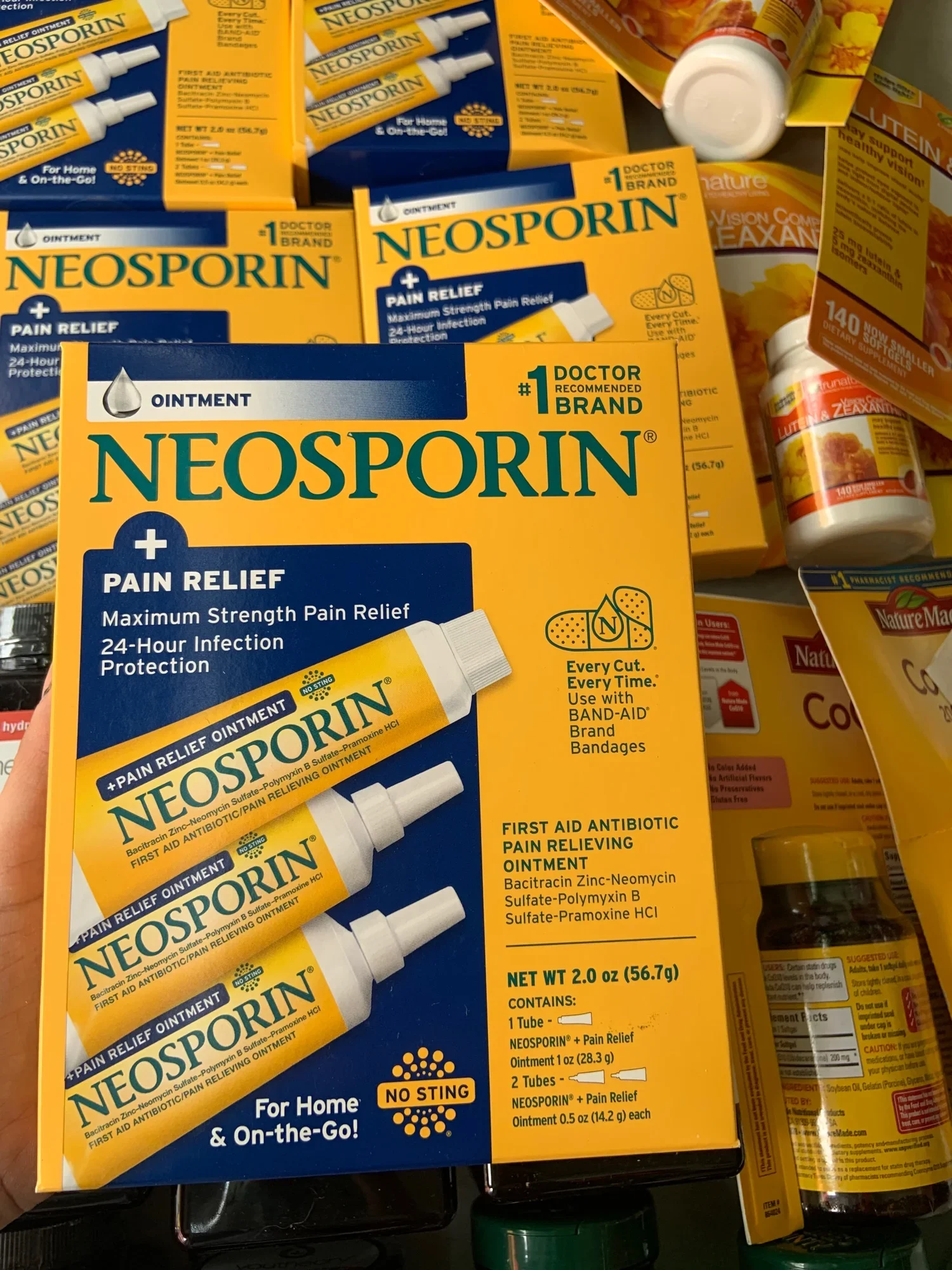 [HCM]Kem Neosporin Original Ointment .hàng USA date 2023