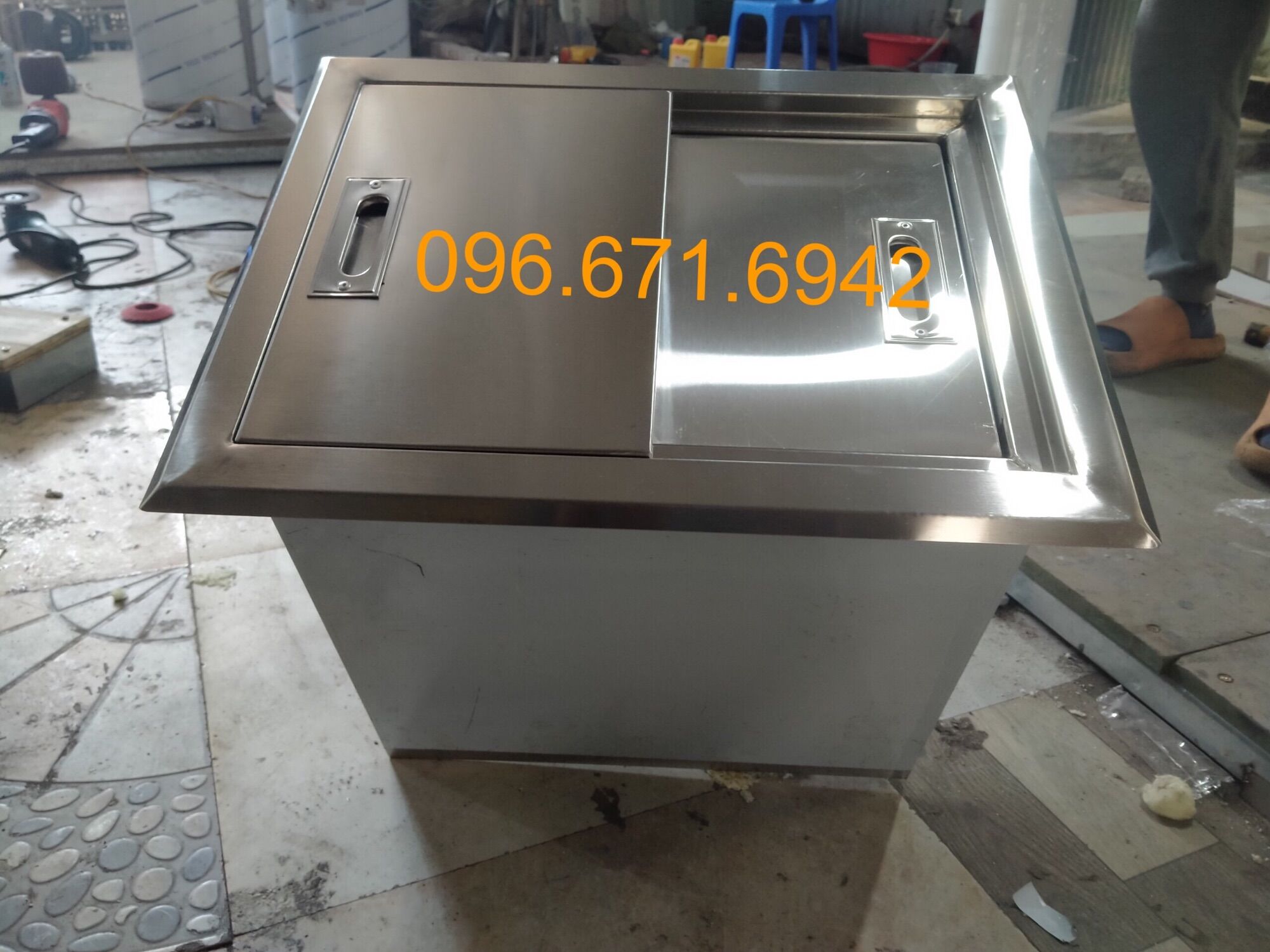(Siêu rẻ) Thùng đá Inox âm bàn