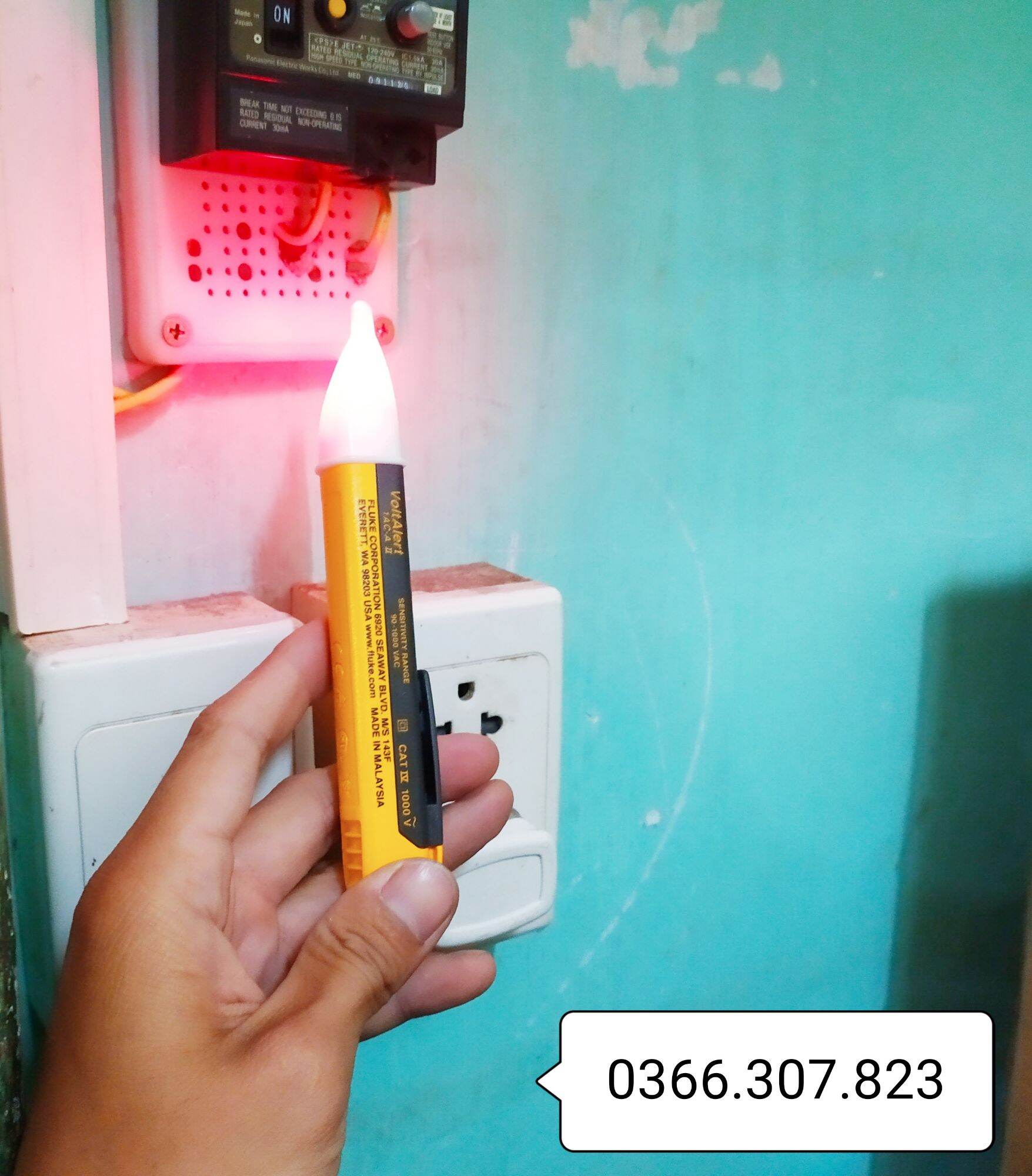 Bút thử điện không tiếp xúc Fluke 1AC-II