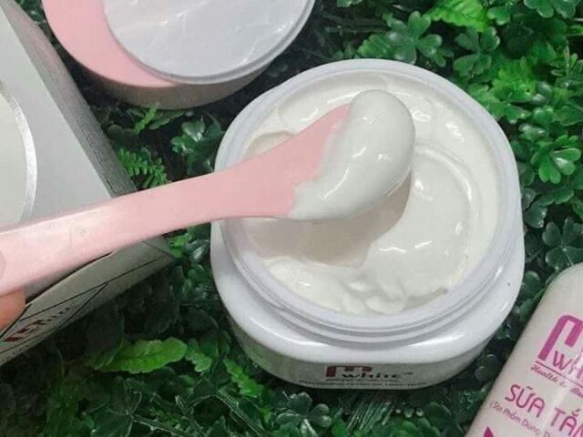 Kem body sữa chua mwhite