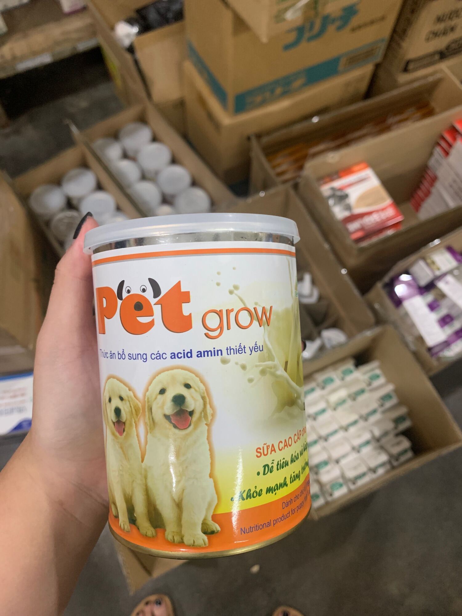 Sữa cho chó Pet Grow Vemedim lon 200gram tối thiểu lượng lactose, tốt cho hệ tiêu hoá của chó con