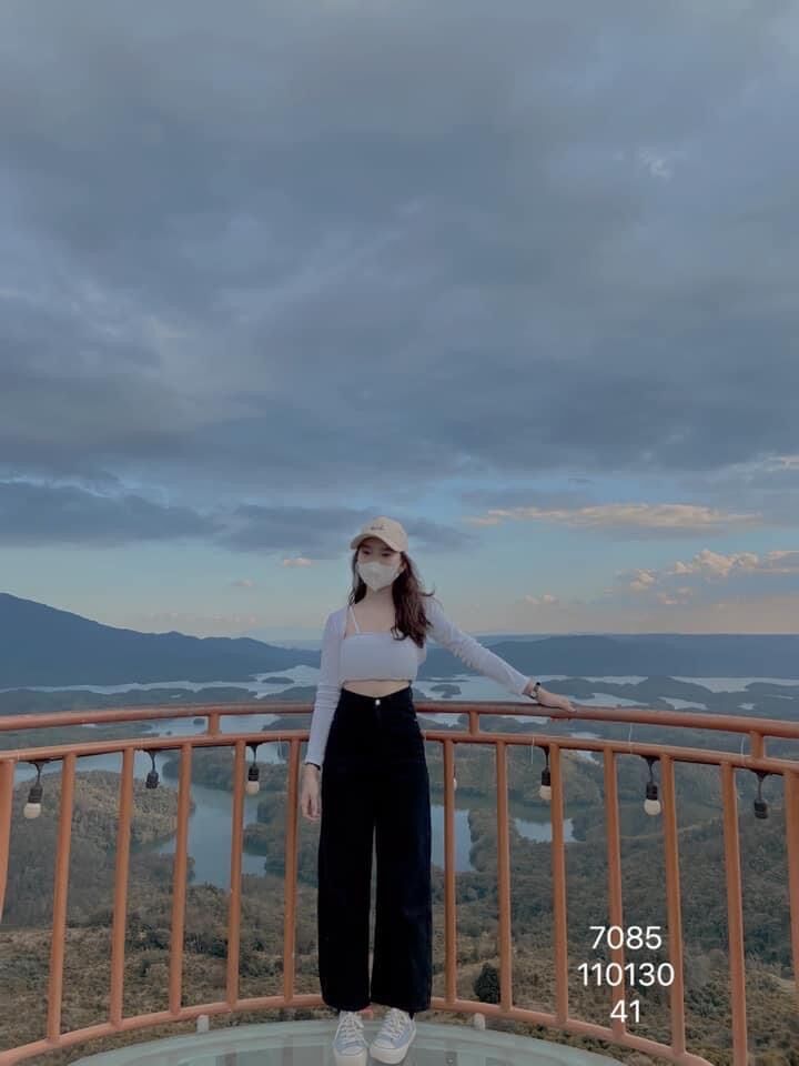 BAGGY JEANS ỐNG SUÔNG BASIC