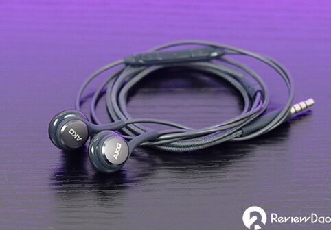 Tai nghe Sam Sung Zin AKG chân 3.5