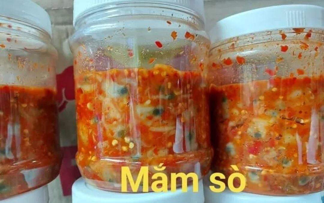 1hủ MẮM SÒ HUYẾT, LOẠI 1. 1 HŨ 500GRAM - LĂNG CÔ (ĐẶC SẢN  HUẾ )